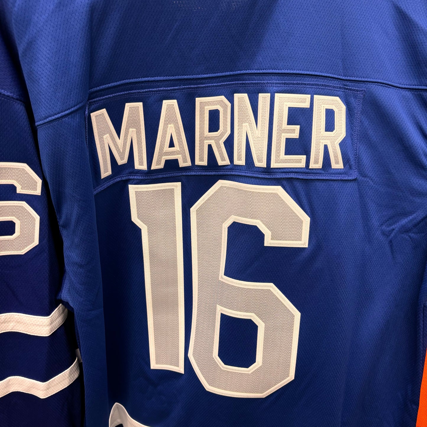 Auction Lot 5: Mitch Marner Fanatics NHL Official Hockey Jersey Size L