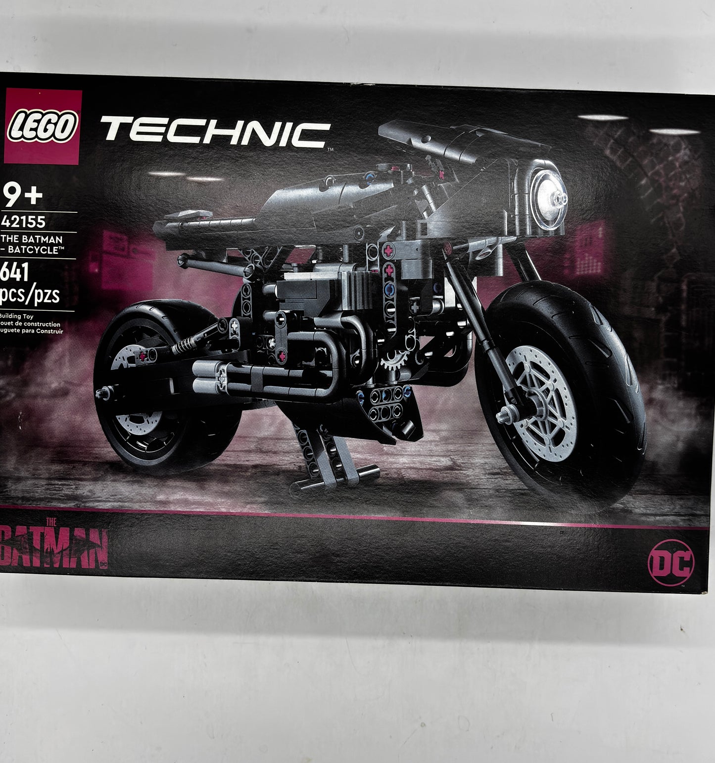 Auction Lot 153: Lego Technic The Batman Batcycle 42155 Opened Box
